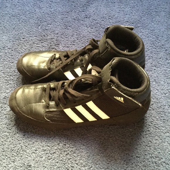 Adidas | wrestling shoes | youth 7.5 - Picture 4 of 7